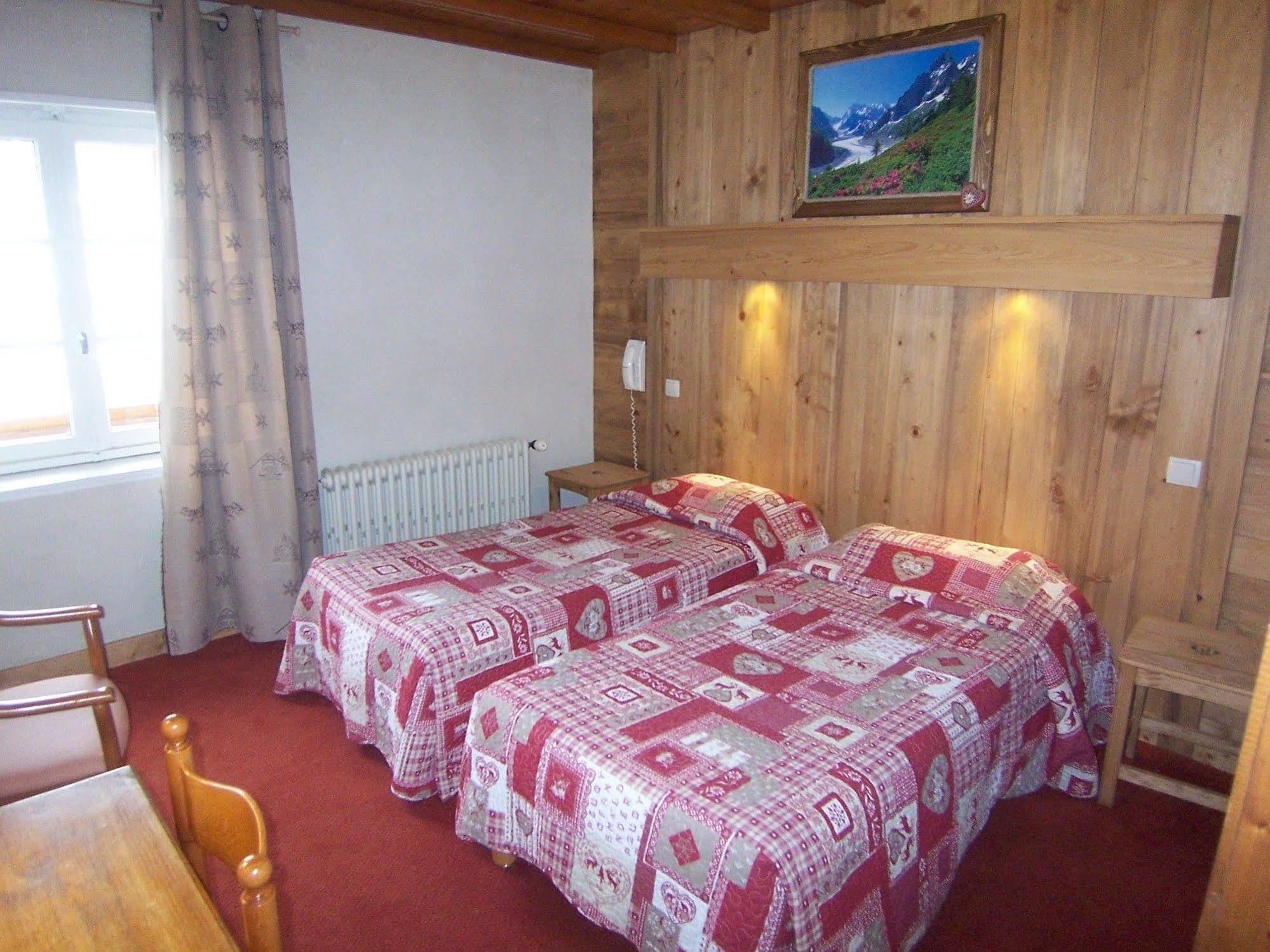 Hotel Les Bernards Пра-сюр-Арлі Екстер'єр фото
